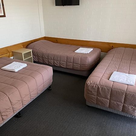 Homestead Motel Dubbo Kültér fotó