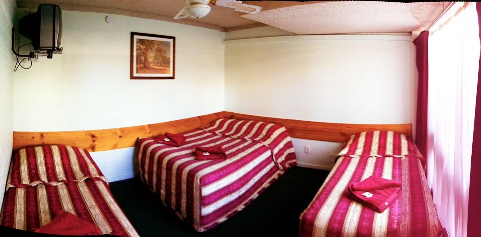 Homestead Motel Dubbo Kültér fotó